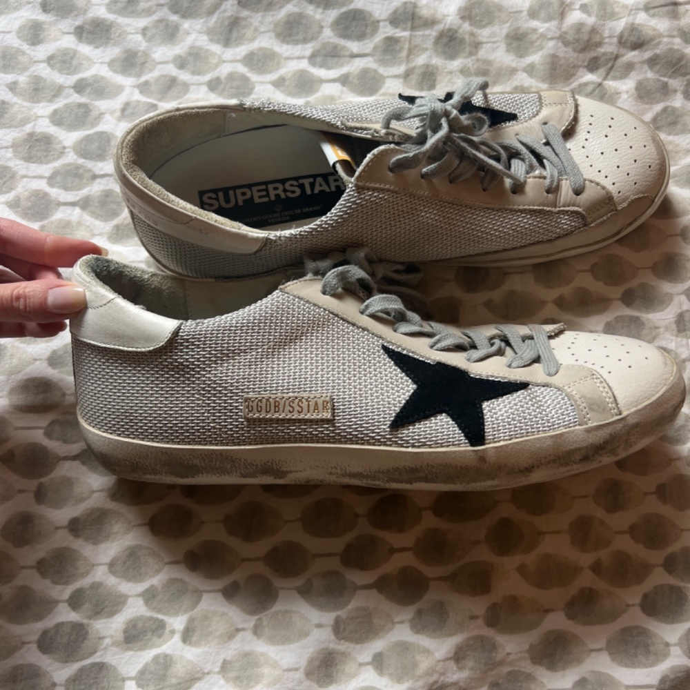 Golden Goose Men’s Superstar Sneakers Size 43 - Picture 2 of 4